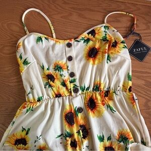 Zaful Floral Sunflower Dress with Button Accents